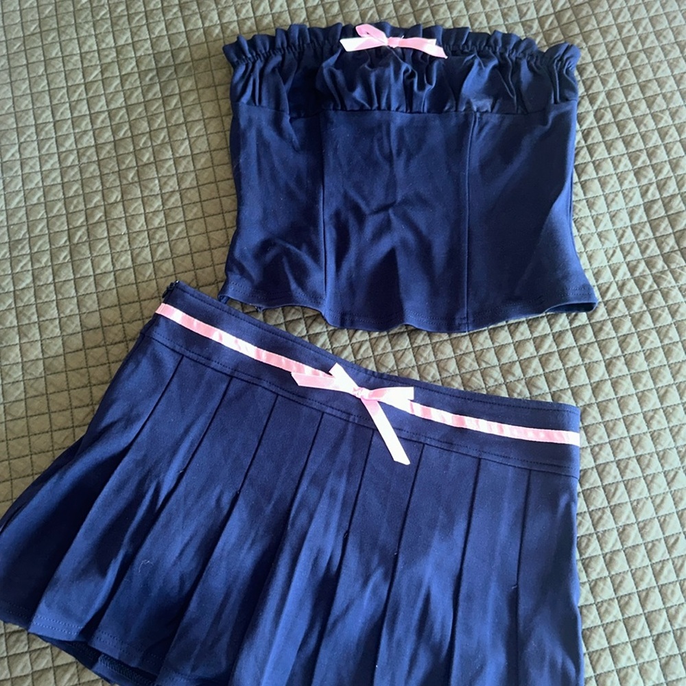 Navy skirt set with pink bow details